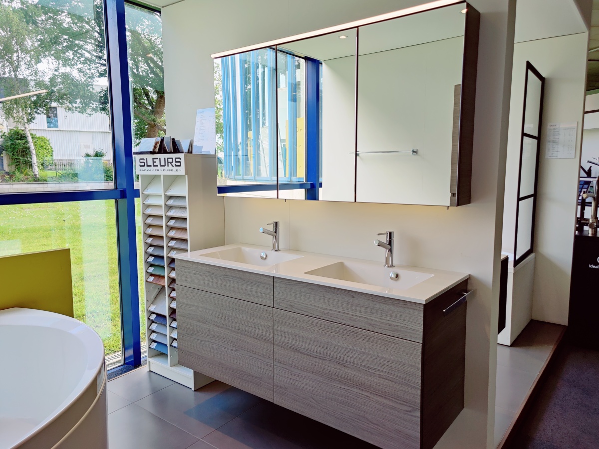 Sleurs badkamermeubel belgisch design