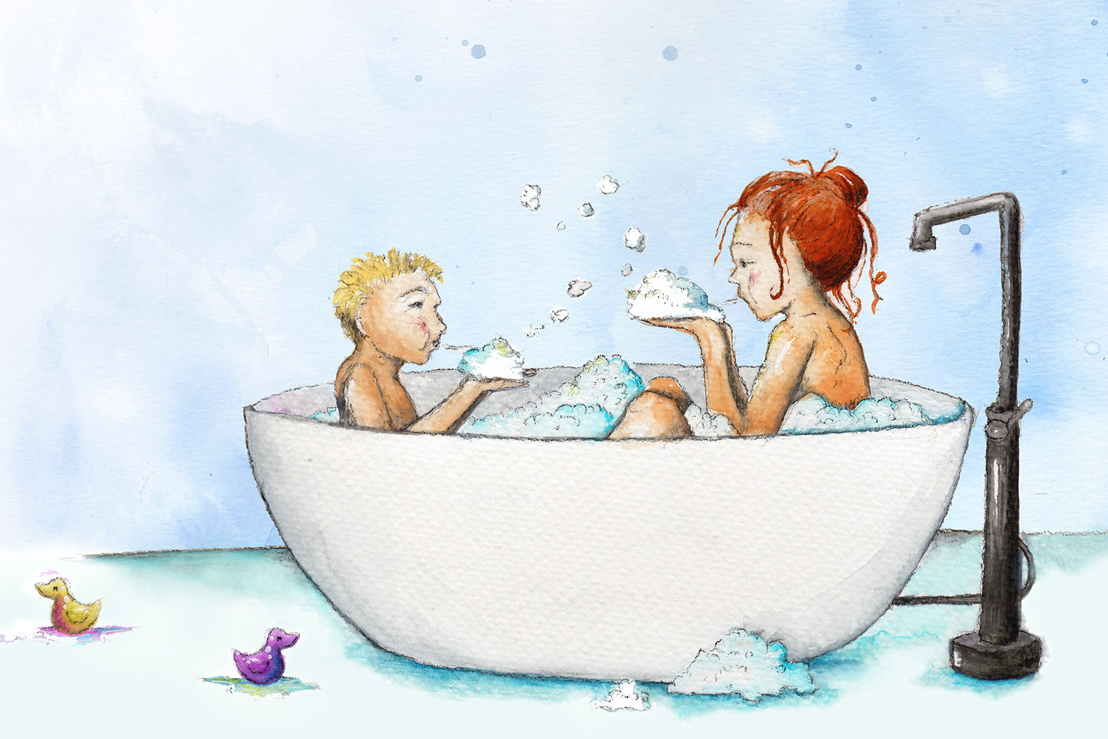 moeder en kind in bad blauw